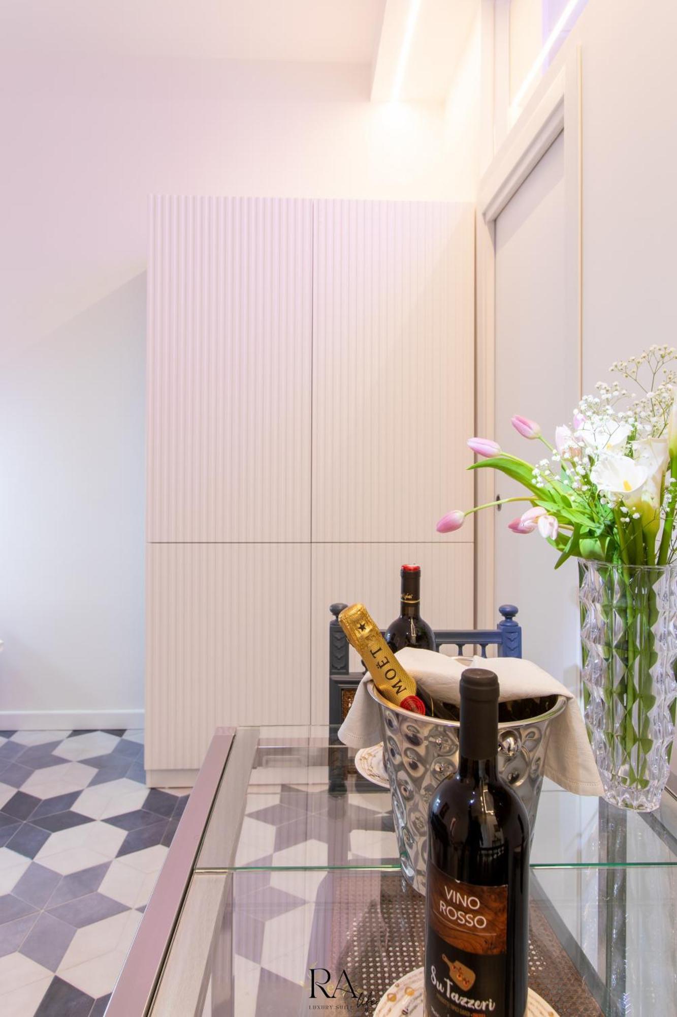 Rea Life Luxury Suite 卡瓦德蒂雷尼 外观 照片