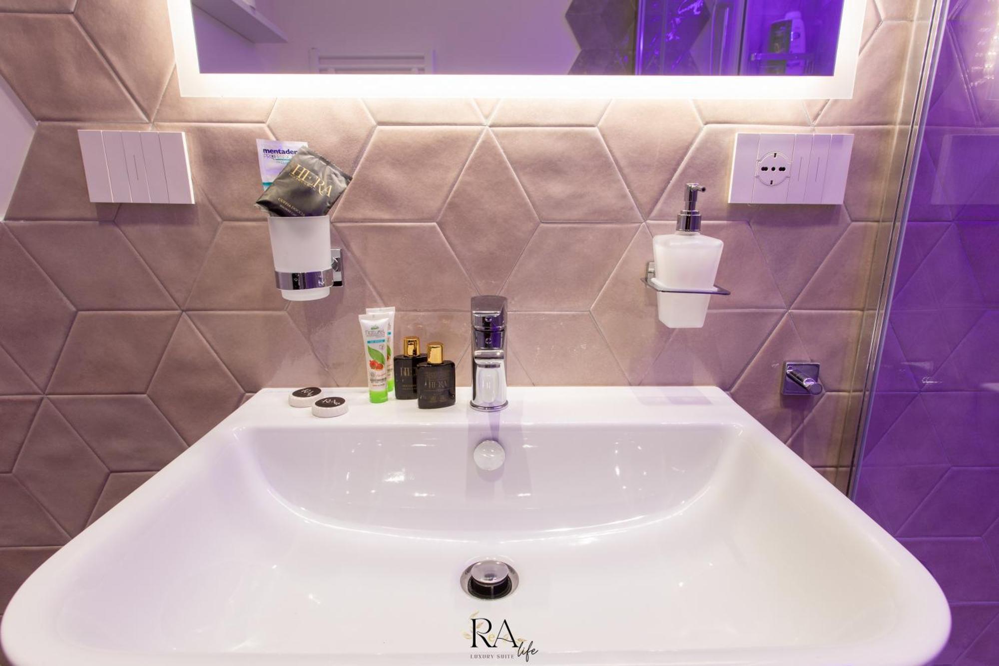 Rea Life Luxury Suite 卡瓦德蒂雷尼 外观 照片